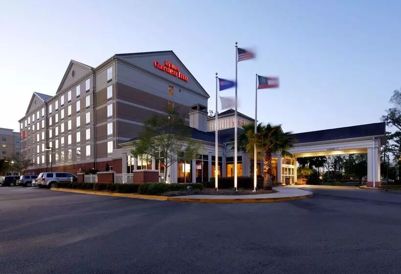 בית מלון כפרי Hilton Garden Inn Savannah Midtown