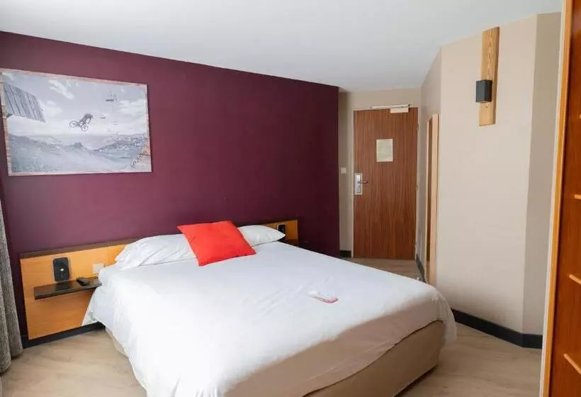 בית מלון כפרי Hôtel Les Arches