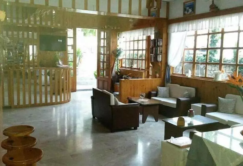 Отель Kissandros