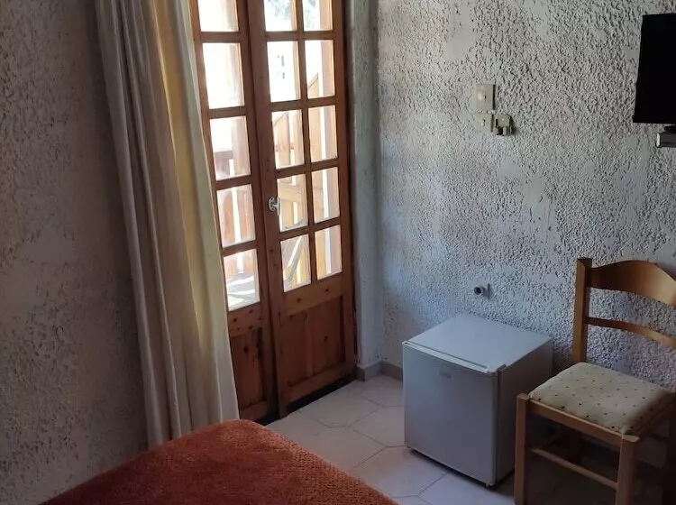 Отель Kissandros