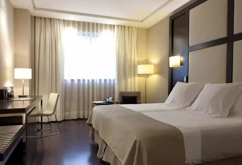 Hotel Maydrit Airport