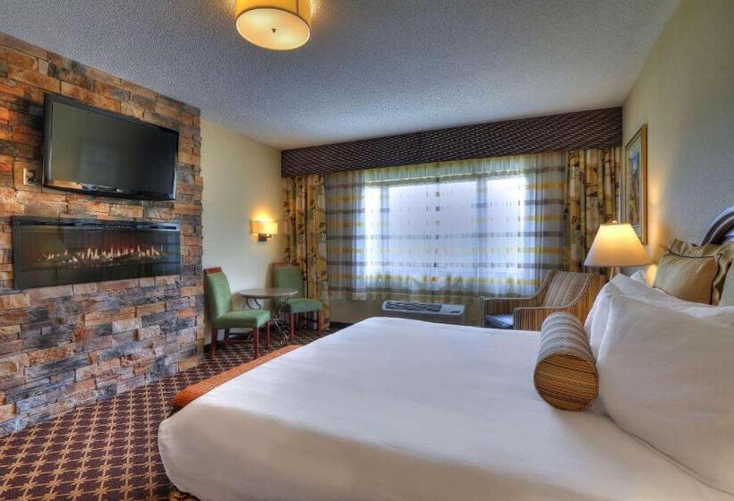 فندق Quality Inn Near The Island Pigeon Forge