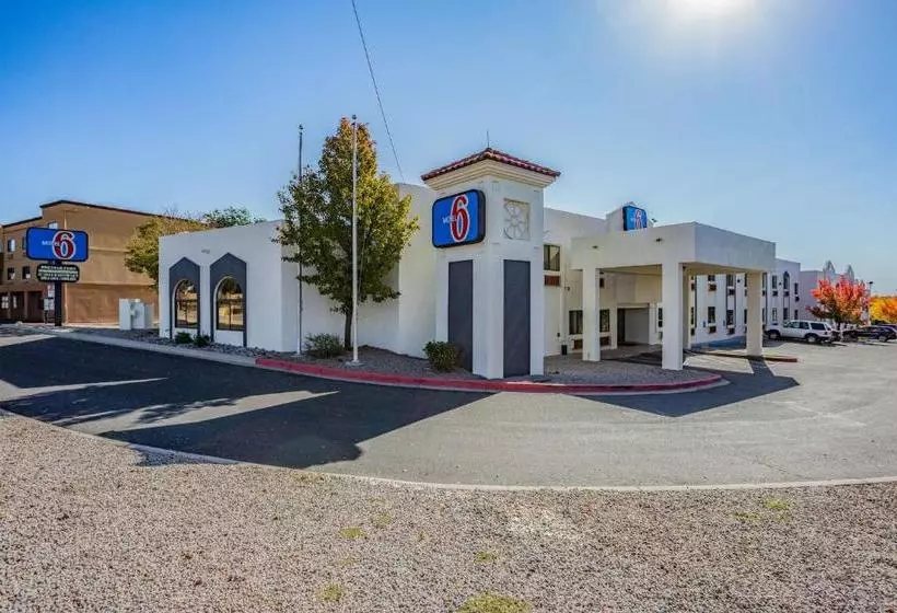 Motel 6 Santa Fe, Nm  Central