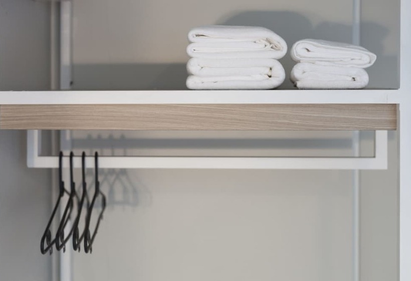 Otel อีซี่โฮเทล 2