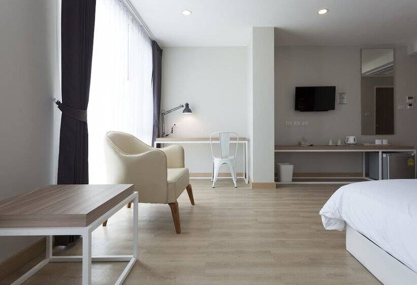 Otel อีซี่โฮเทล 2