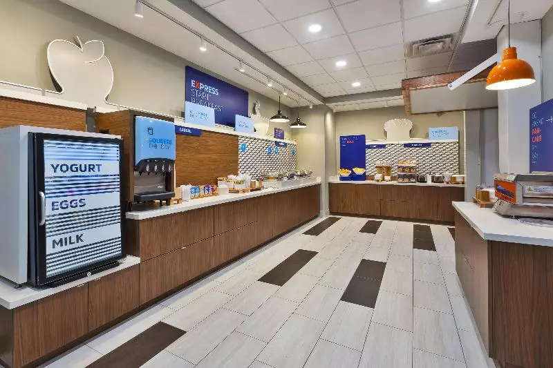 Hotelli Holiday Inn Express & Suites Milan – Sandusky Area By Ihg