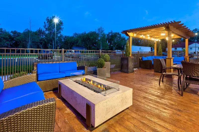 Hotelli Holiday Inn Express & Suites Milan – Sandusky Area By Ihg