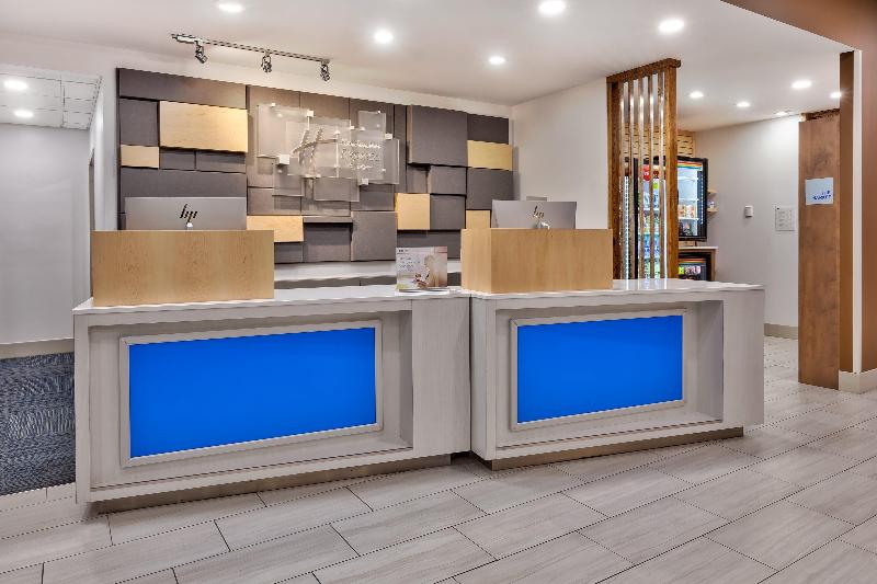 Hotel Holiday Inn Express & Suites Milan – Sandusky Area By Ihg