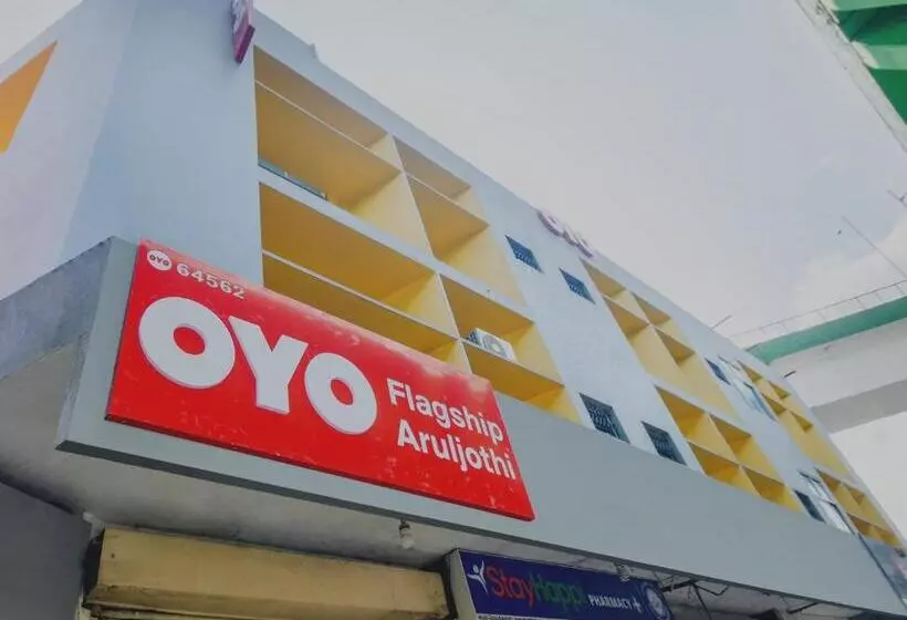 هتل O Aruljothi Gandhipuram Bus Terminus