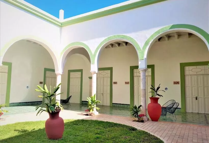 Hotelli Boutique La Casona By Kavia