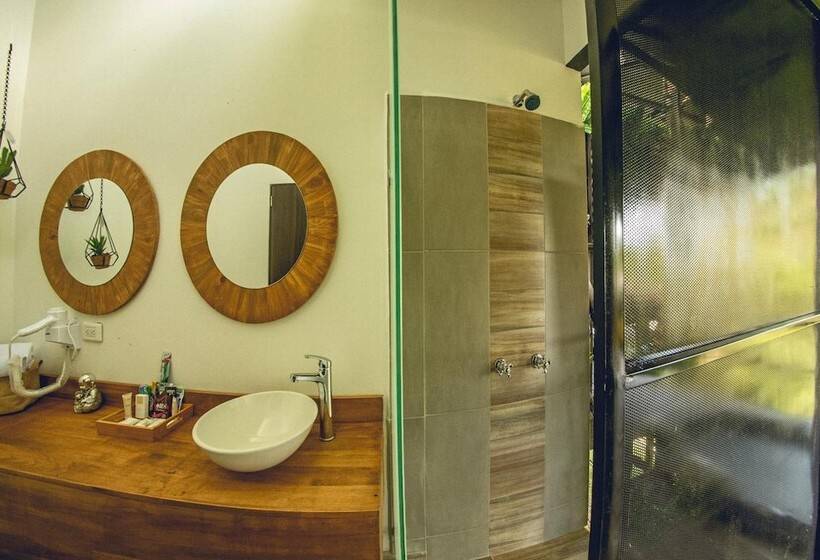 هتل Mumu Guatapé