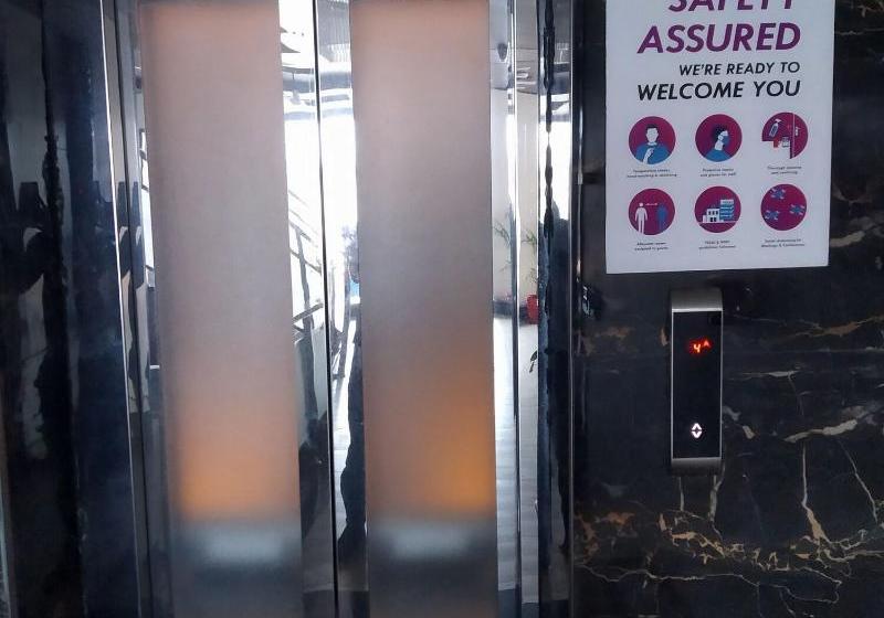 Xomotel Evana On The Ganges Rishikesh