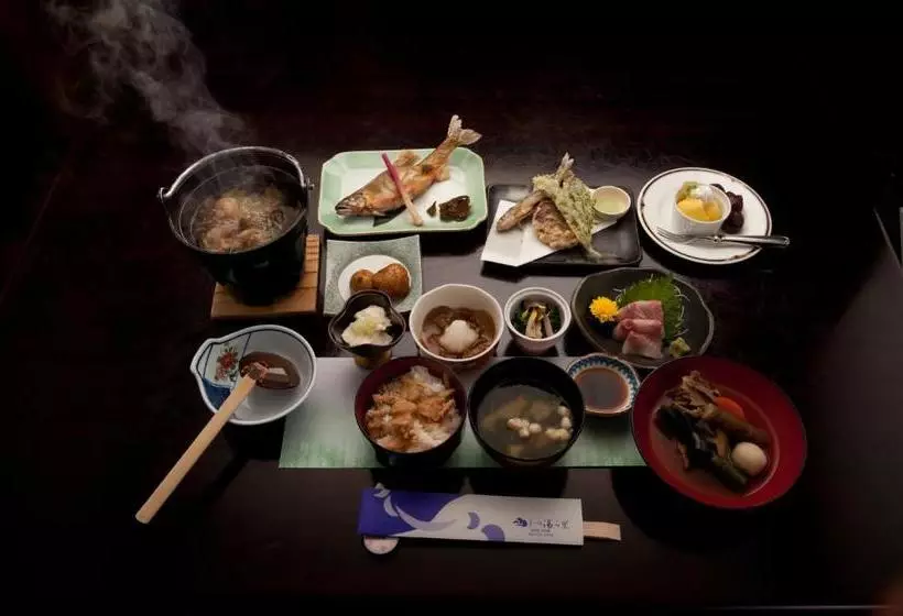 旅館 Yurari