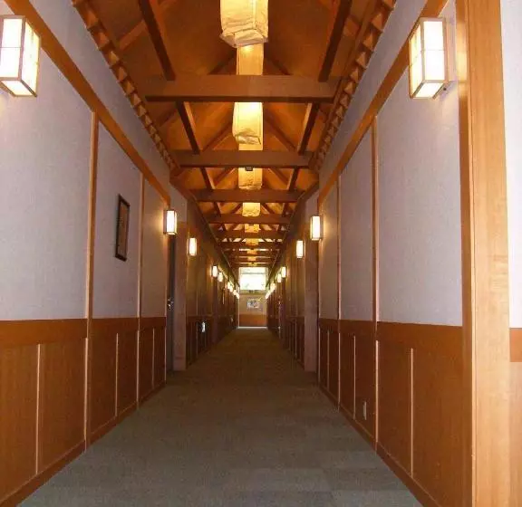 旅館 Yurari