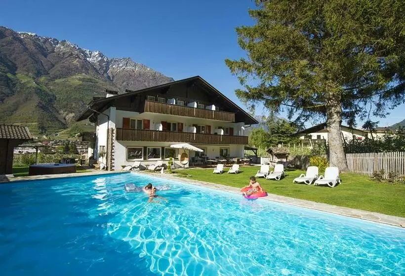 ホテル Pension Lärchenhof