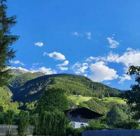 ホテル Pension Lärchenhof