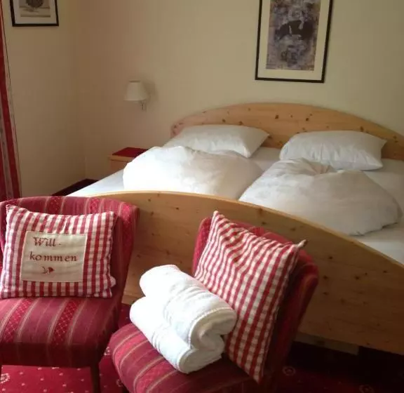 ホテル Pension Lärchenhof
