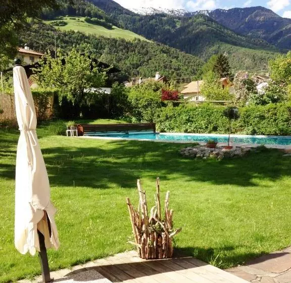 ホテル Pension Lärchenhof