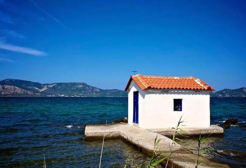 Gera Bay Studios And Apartments