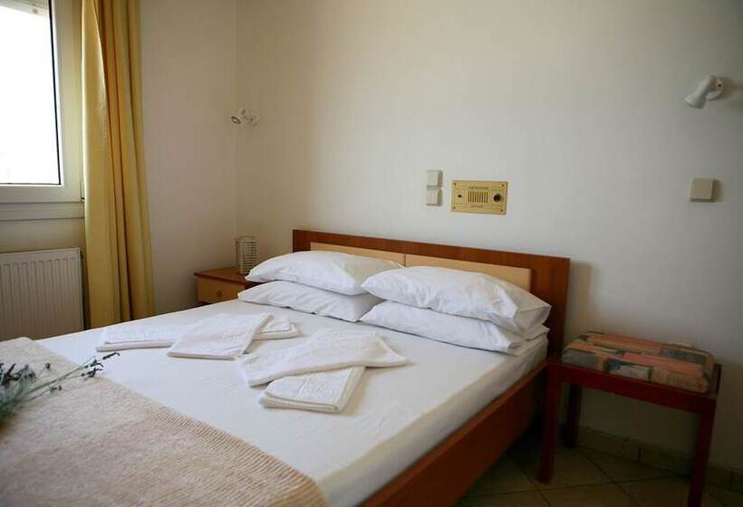 Gera Bay Studios And Apartments