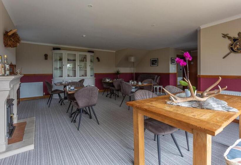 Hostel Braeburn Guesthouse