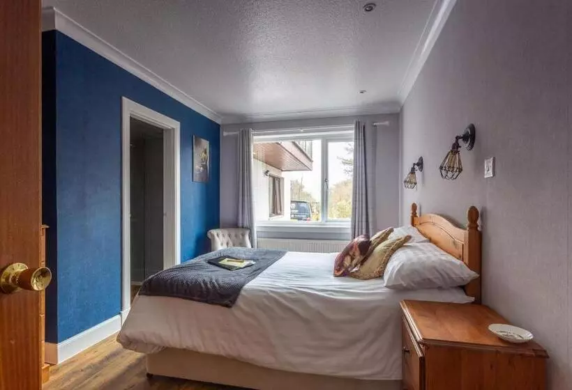 مسافرخانه Braeburn Guesthouse