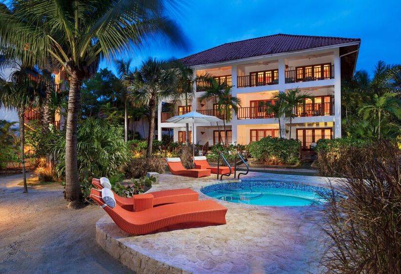 هتل Couples Swept Away - Adults Only