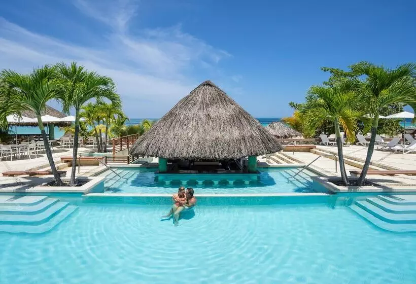 هتل Couples Swept Away - Adults Only