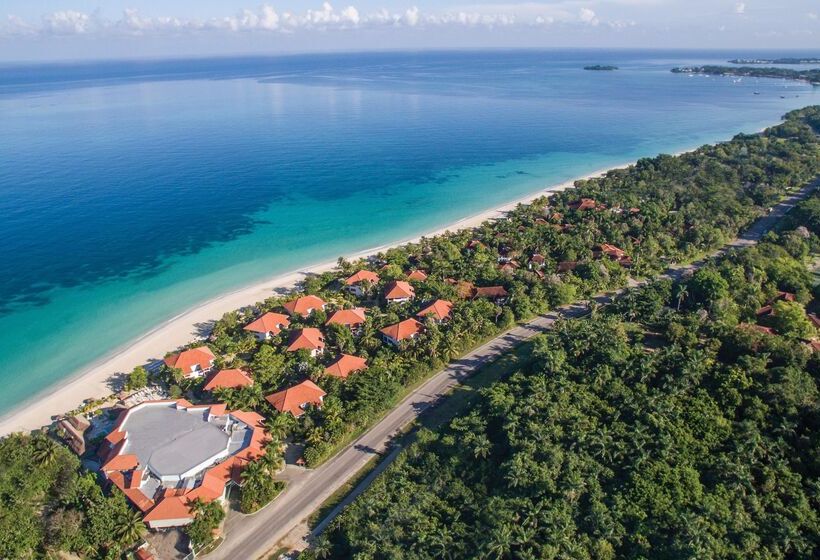 هتل Couples Swept Away - Adults Only