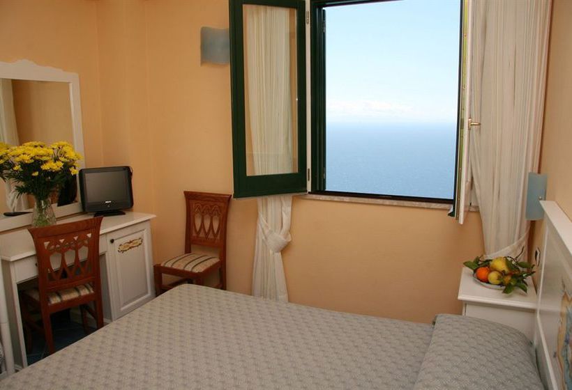 בית מלון כפרי Doria