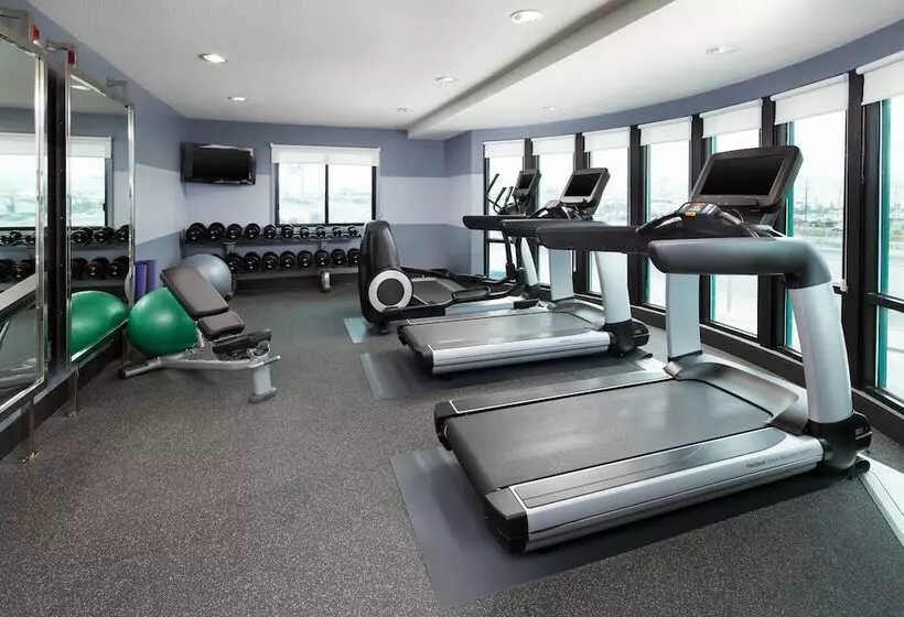 Отель Four Points By Sheraton San Francisco Airport