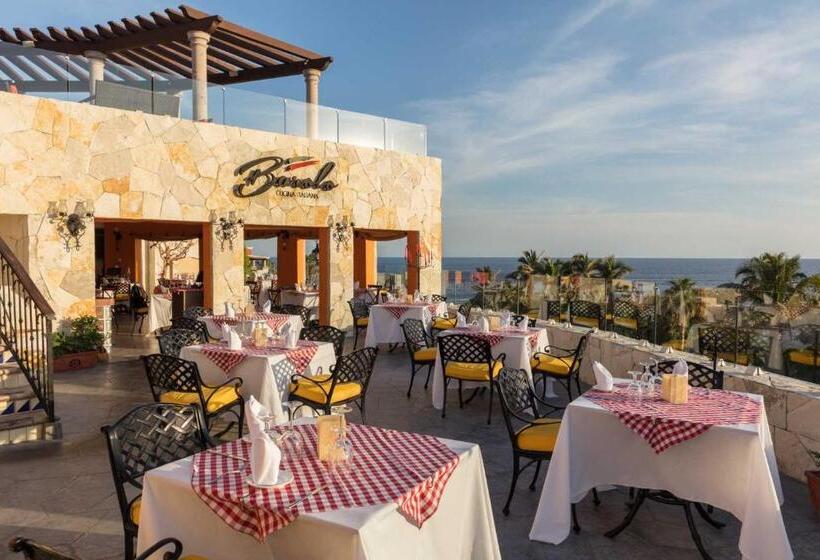 Hotel Hacienda Encantada Resort & Residences