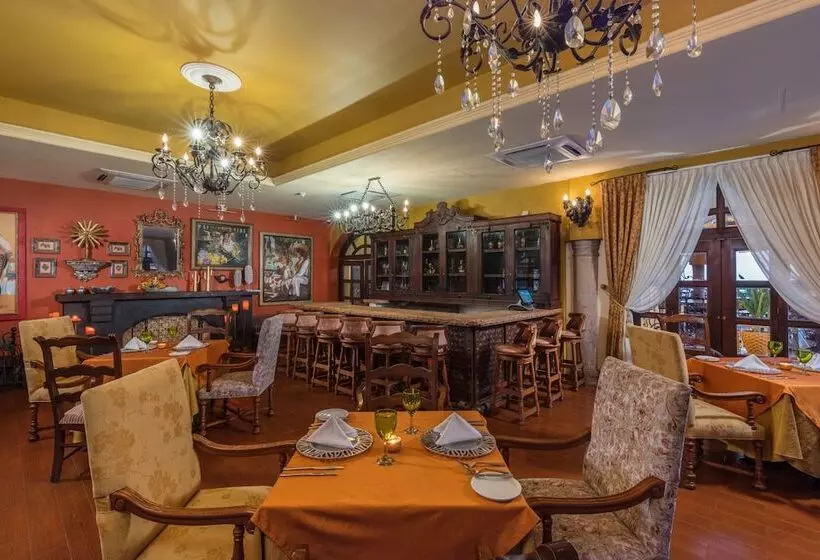 호텔 Hacienda Encantada Resort & Residences