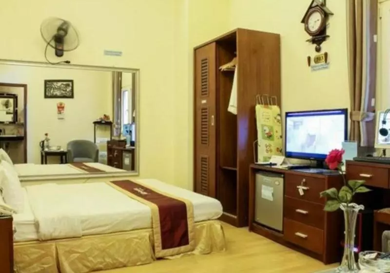 هتل Hanoi Lakeview