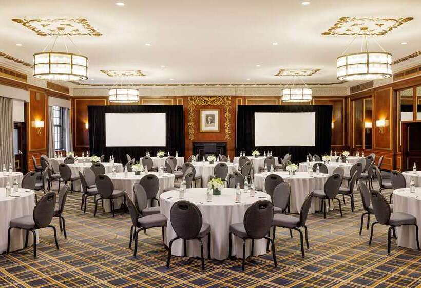فندق Hilton Boston Park Plaza