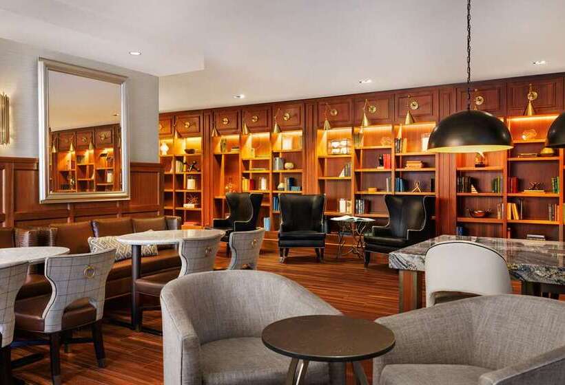 فندق Hilton Boston Park Plaza