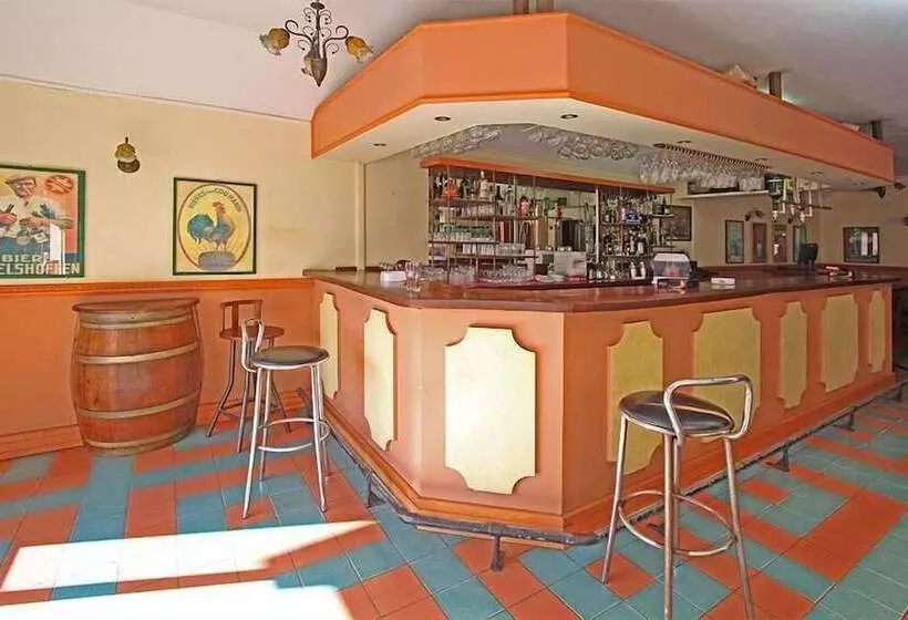 هتل Le Colbert At Diego Suarez