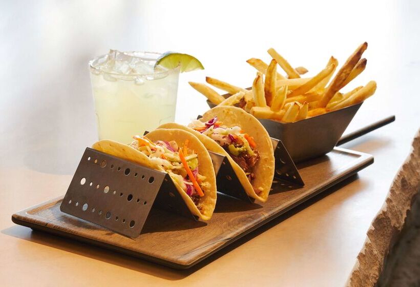 בית מלון כפרי Hyatt Place Fort Worth Stockyard