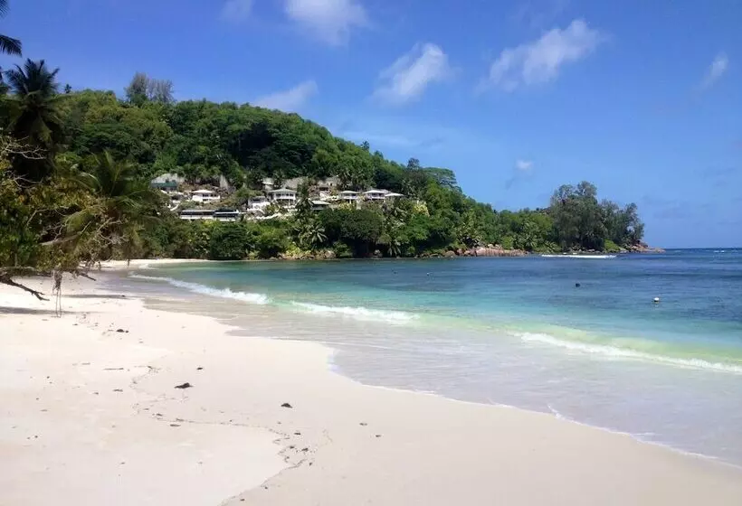 هتل Lazare Picault