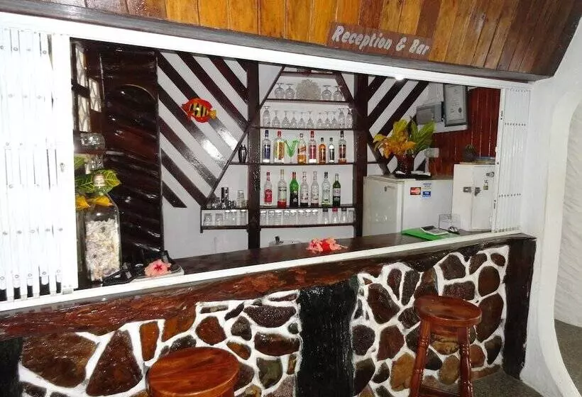 هتل Lazare Picault