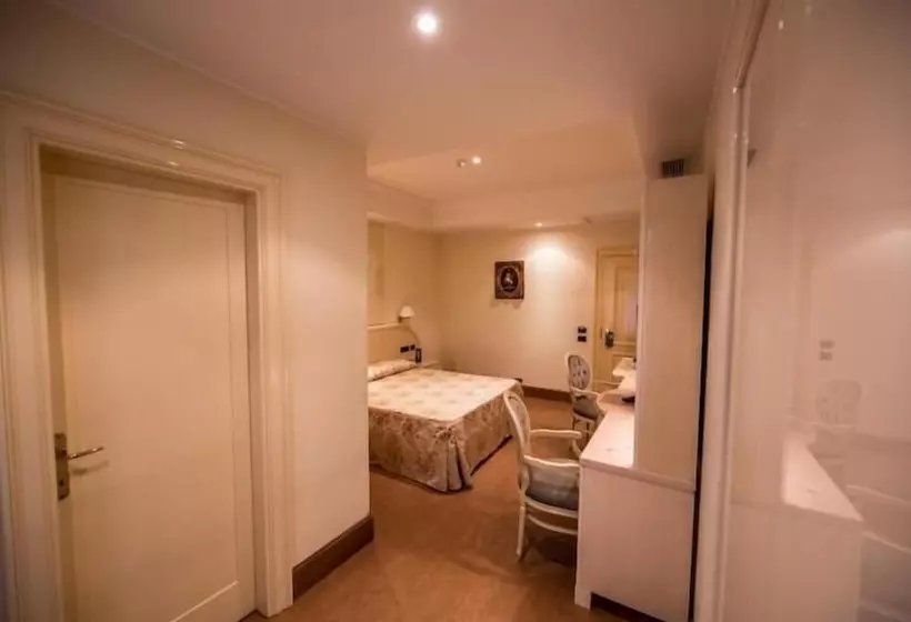 Lh Hotel Domus Caesari