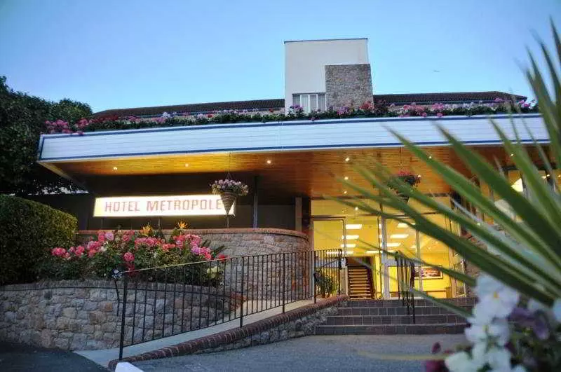 Отель Metropole