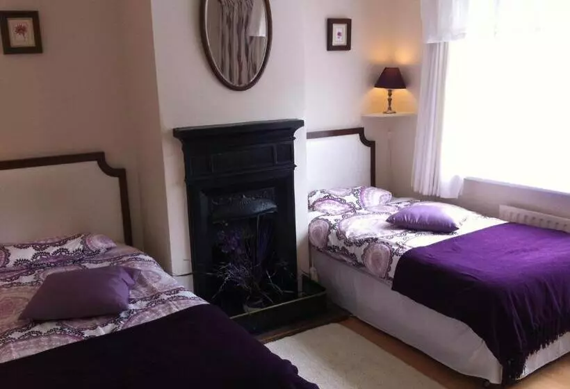 호텔 Sea Breeze Bed And Breakfast