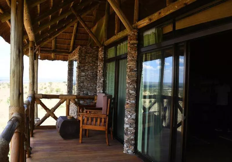 هتل Serengeti Serena Safari Lodge
