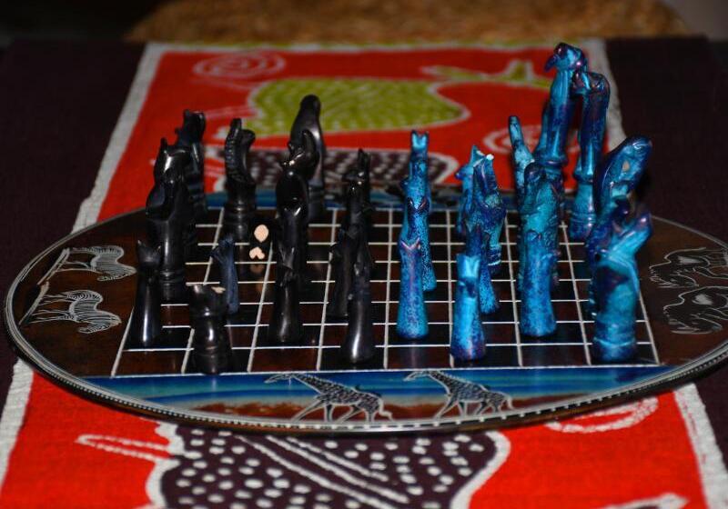 בית מלון כפרי Serengeti Serena Safari Lodge