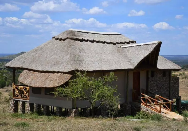 هتل Serengeti Serena Safari Lodge