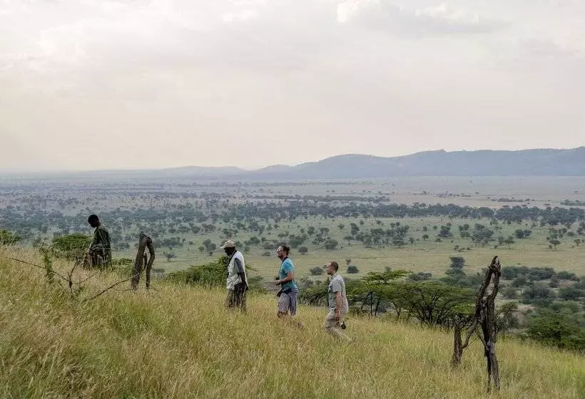 هتل Serengeti Serena Safari Lodge