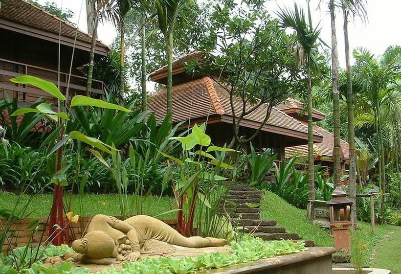 בית מלון כפרי Sukantara Cascade Resort And Spa