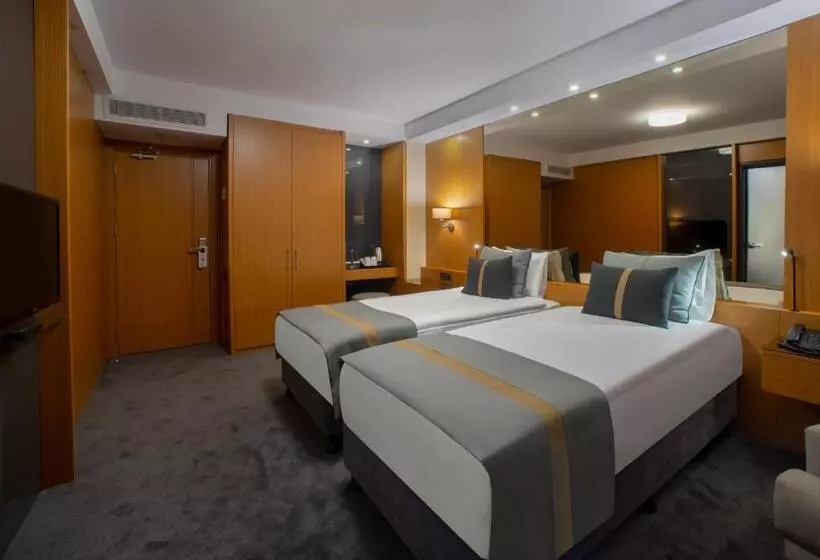 Tan Hotel Special Category