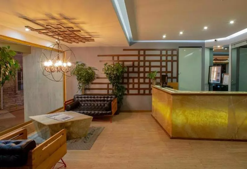 Tan Hotel Special Category